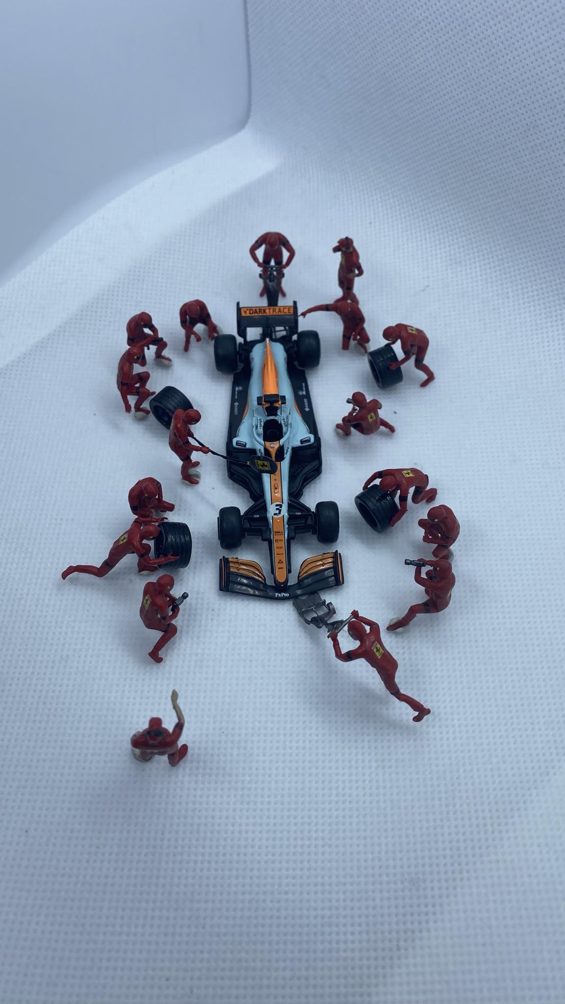 Hand Painted Ferrari F1 Pit Crew (17x Figures)