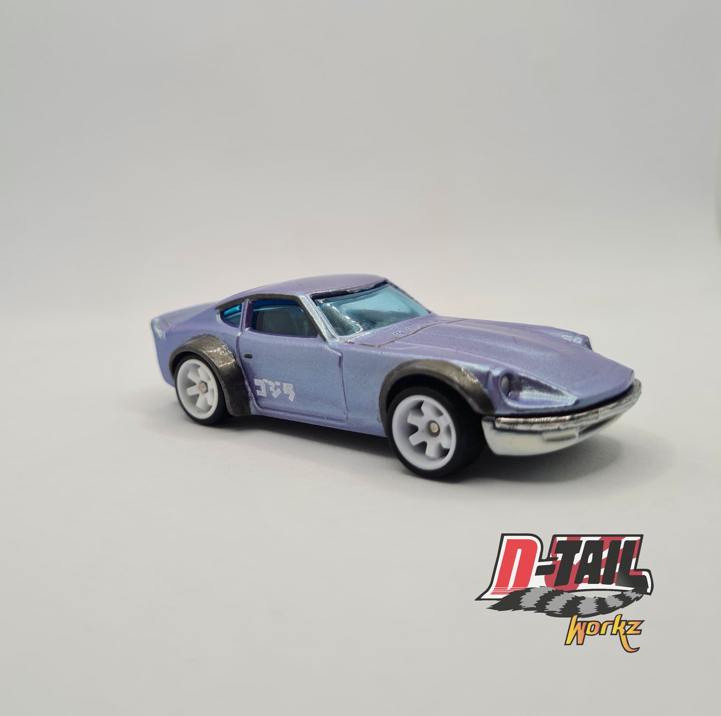 Violet Brushed Show Car Nissan 240z With Custom Acrylic Case