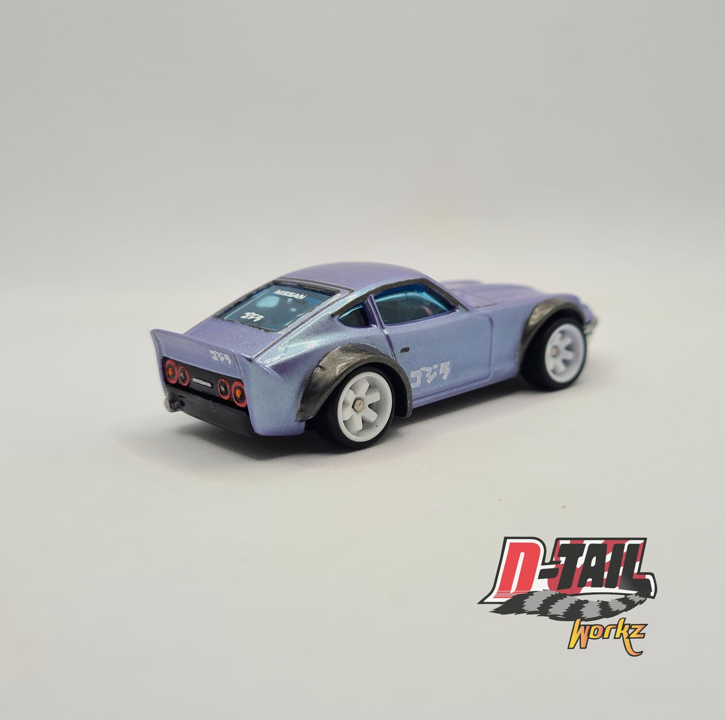 Violet Brushed Show Car Nissan 240z With Custom Acrylic Case