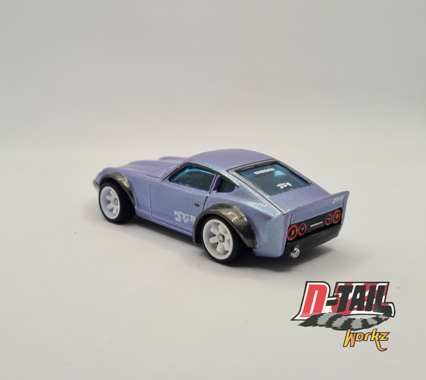 Violet Brushed Show Car Nissan 240z With Custom Acrylic Case