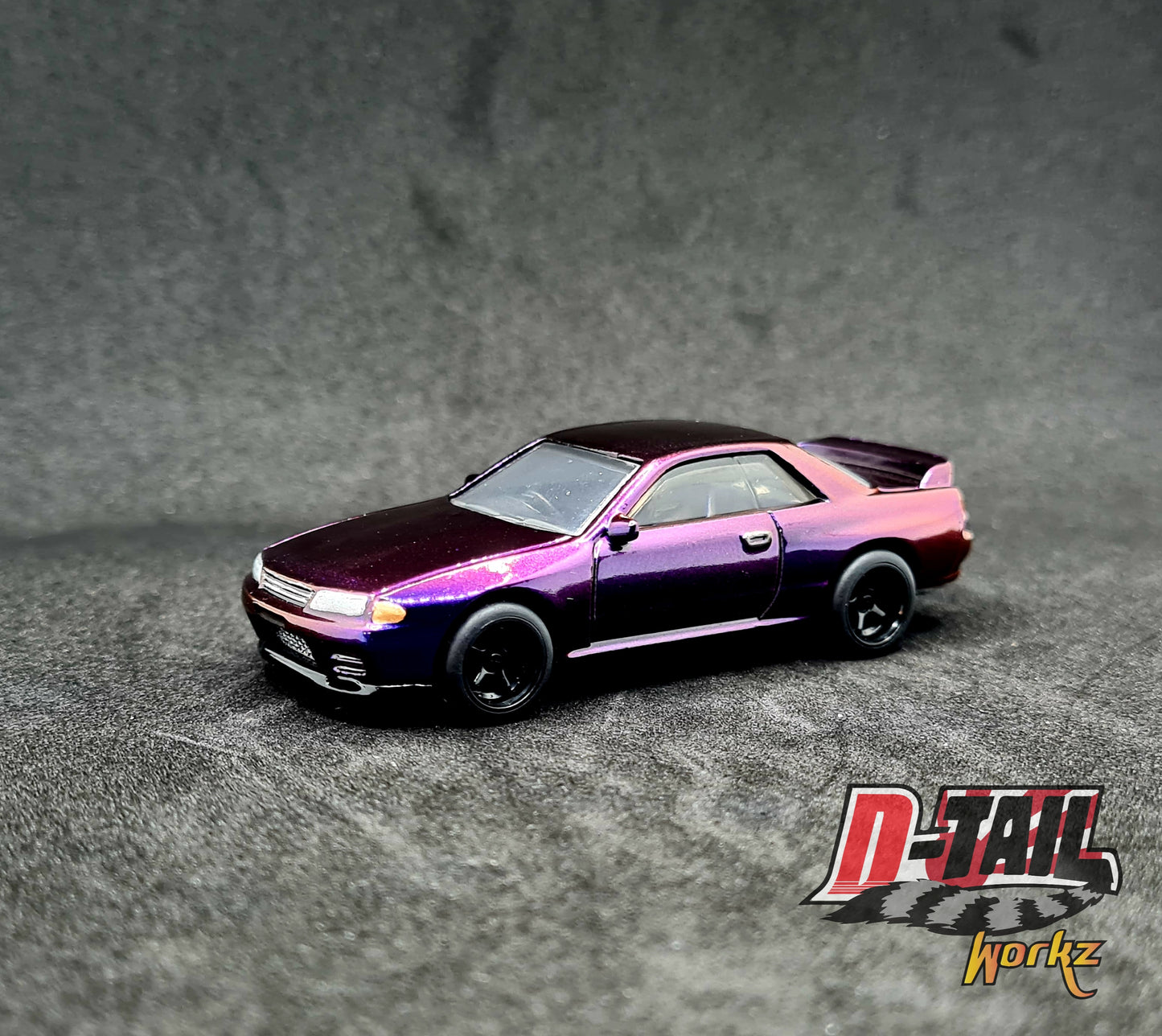 Mystic Purple Nissan Skyline R32